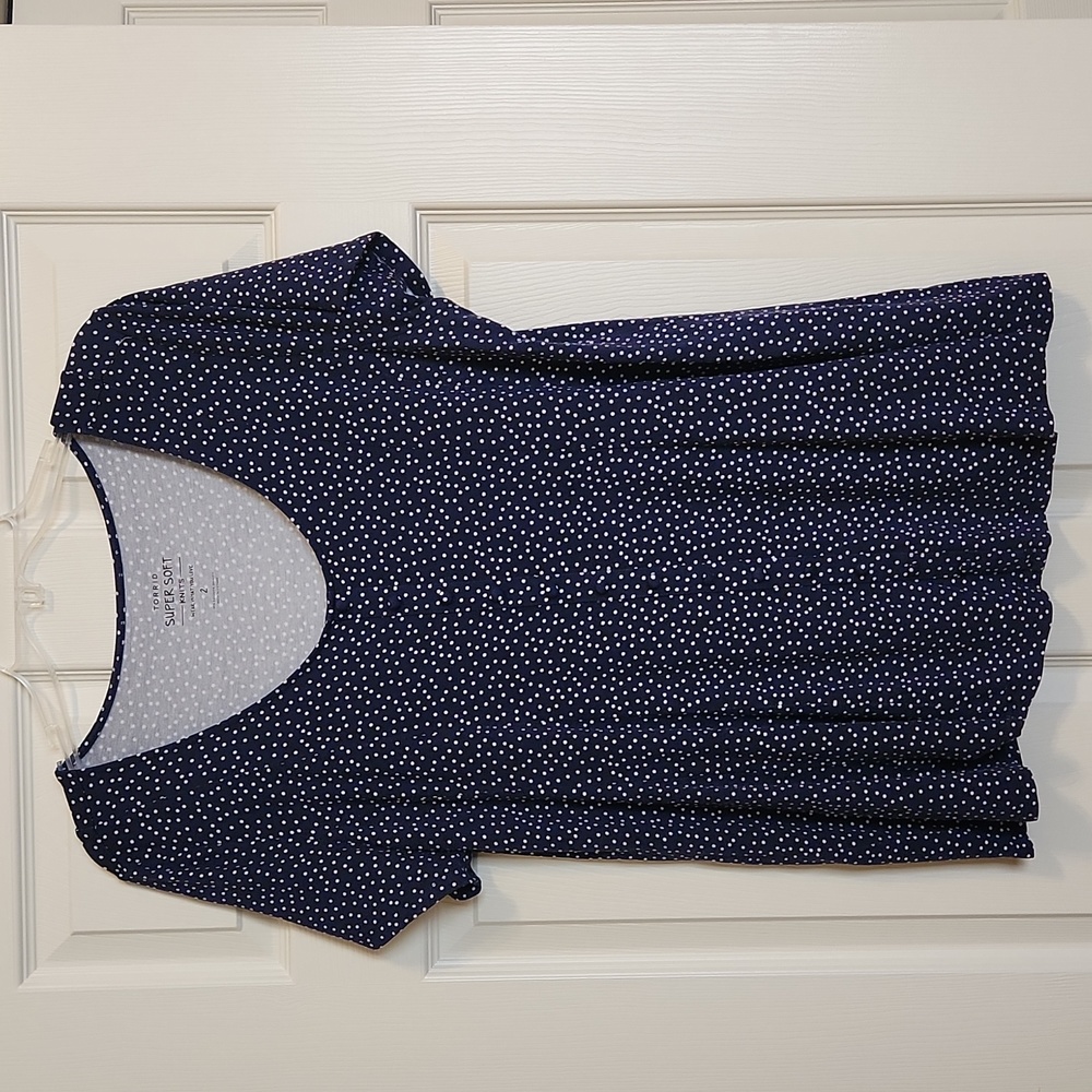 Torrid Super Soft Knits navy blue polka-dot top, 2X